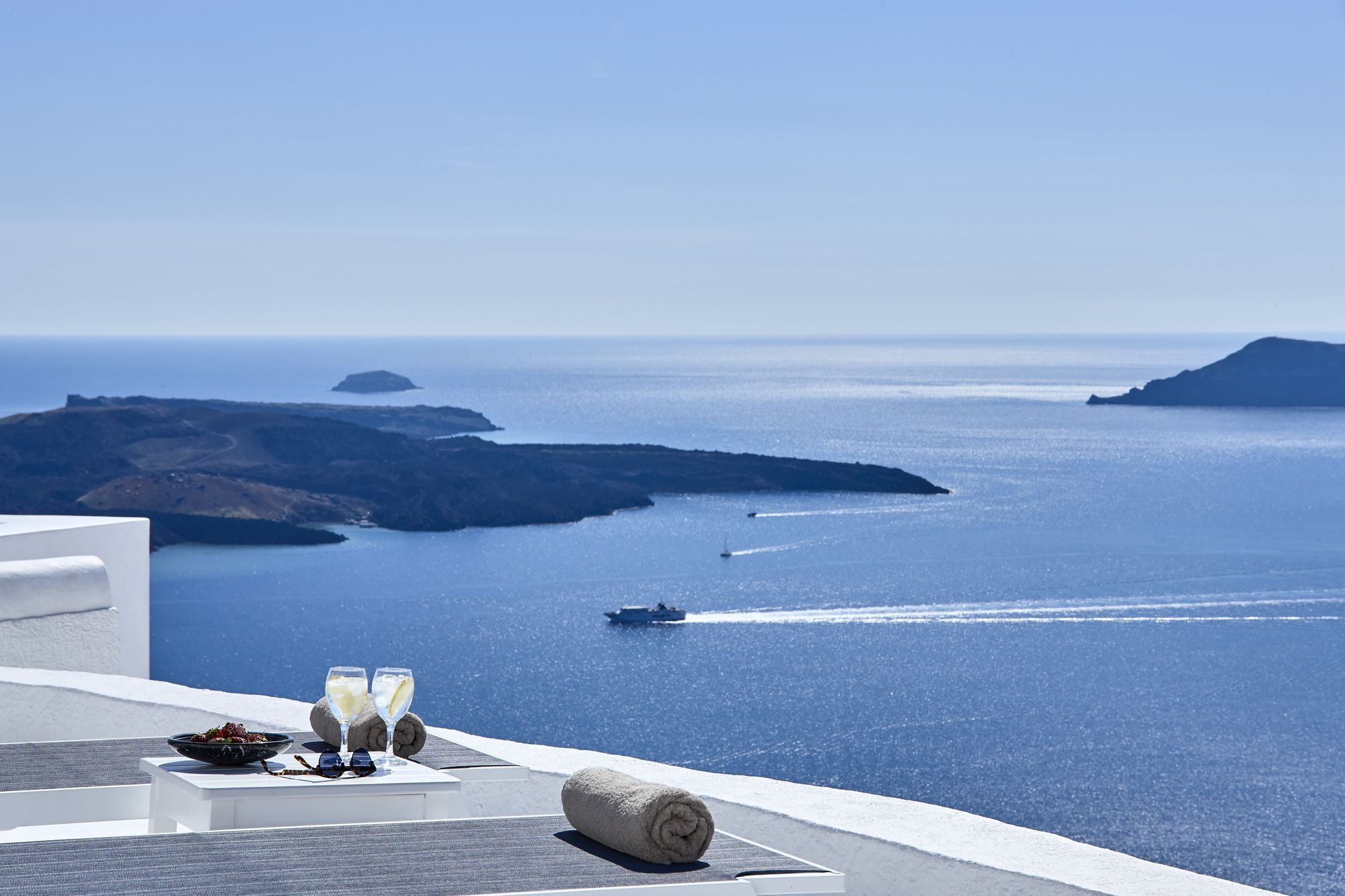 Nautilus Villa Фиростефани Екстериор снимка