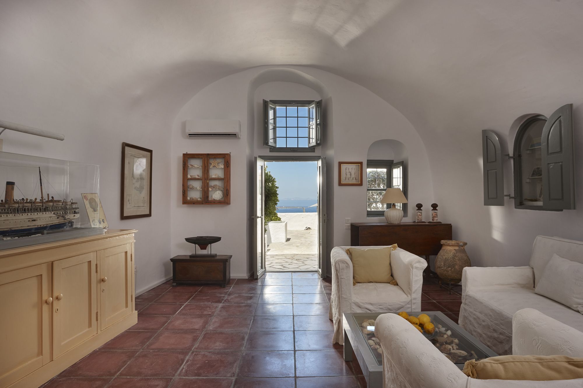 Nautilus Villa Фиростефани Екстериор снимка